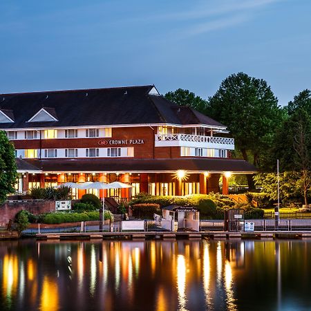 Отель Crowne Plaza Ридинг Экстерьер фото