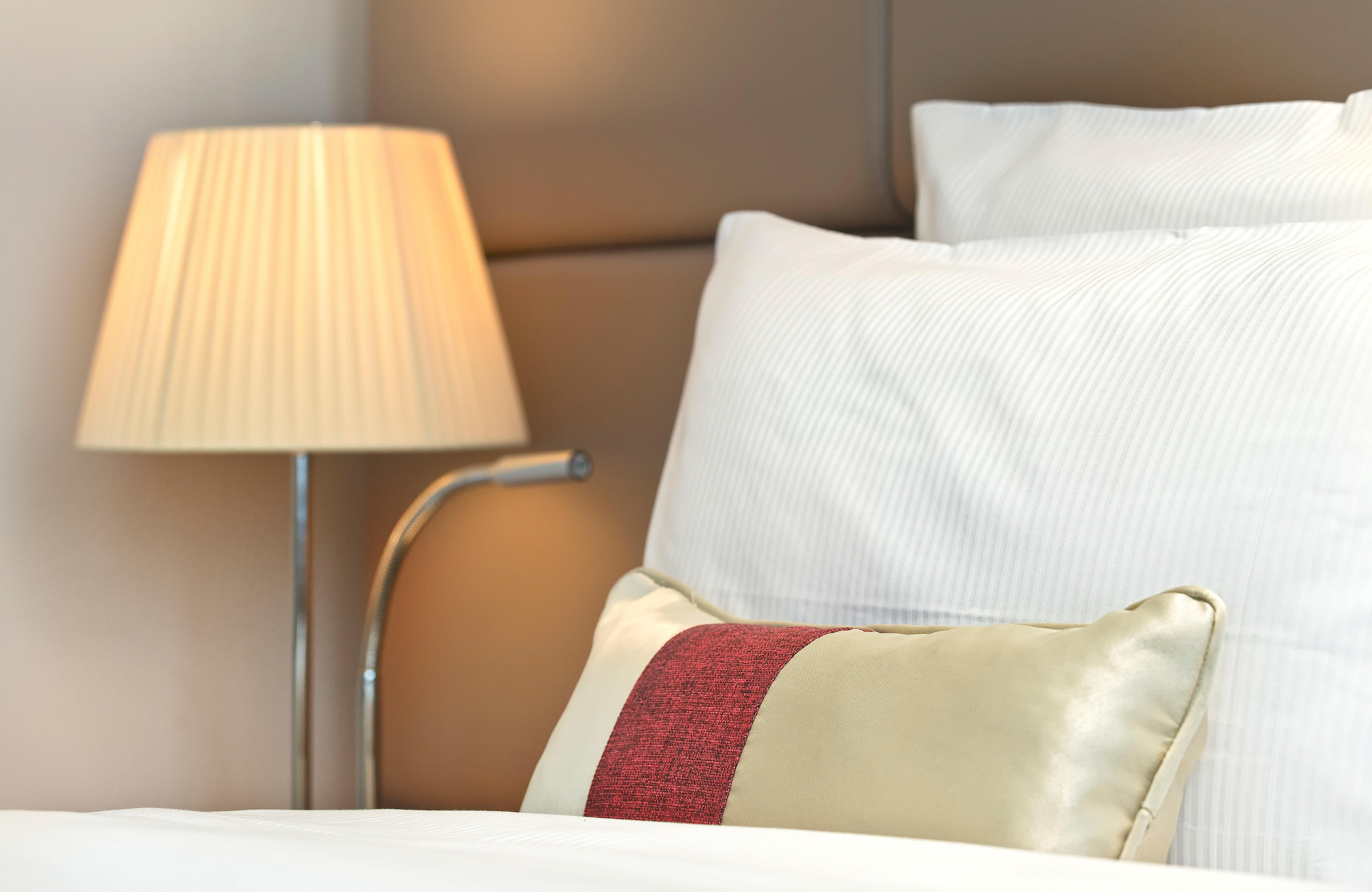 Отель Crowne Plaza Ридинг Экстерьер фото